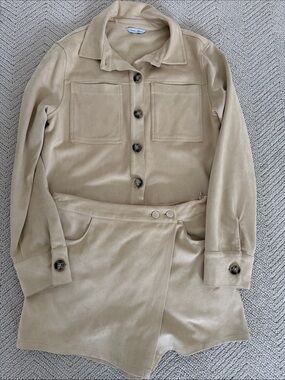 Naked Zebra Beige Button-Front Jacket with Patch Pockets